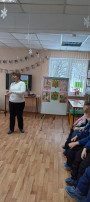 Экскурсия в библиотеку. Экскурсия в библиотеку.